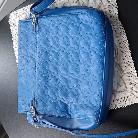 EUC- Disney Parks Purse with Mickey Mouse stitching design. - Picture 3 of 16